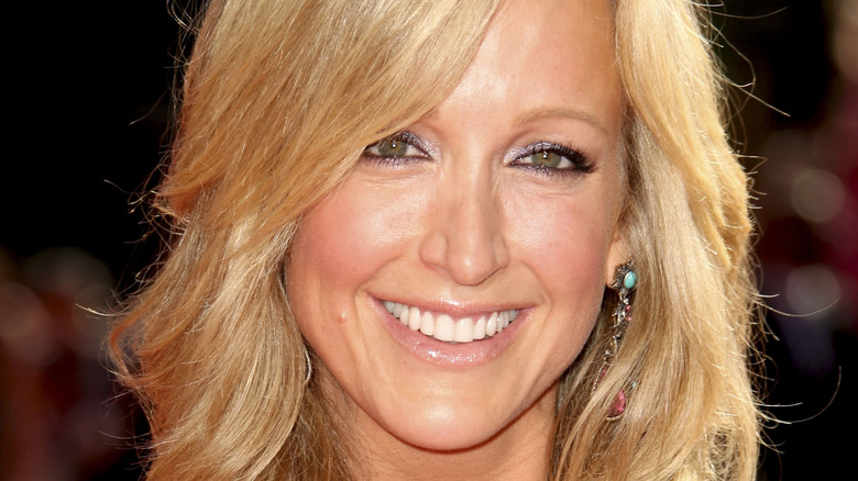 Lara Spencer smiling for the camera 