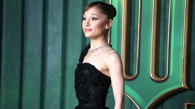 Ariana Grande attends the Wicked For Good European Premiere at Cineworld Leicester Square in 2025.