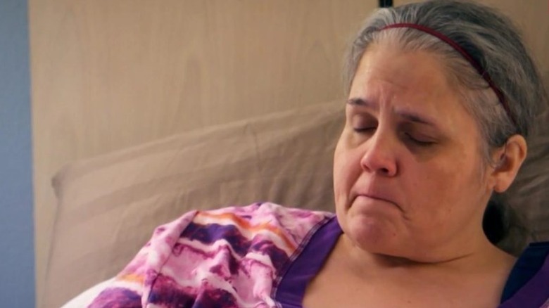 Tracey sitting on bed on My 600-lb Life