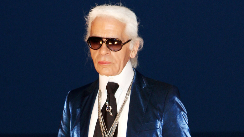 Karl Lagerfeld in blue suit