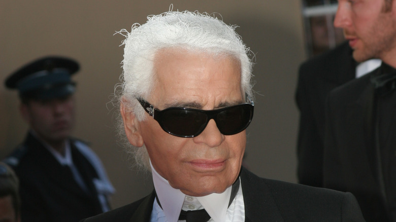Karl Lagerfeld posing