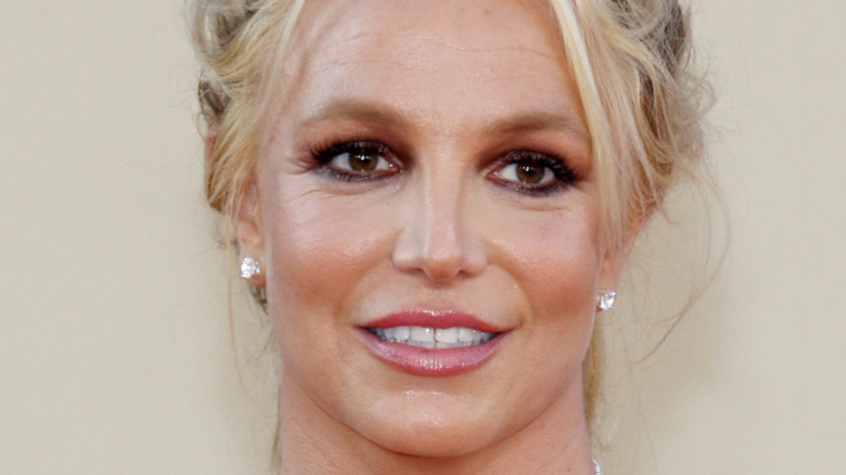 Britney Spears teeth