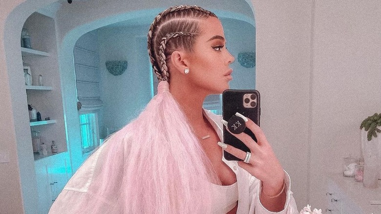 Khloé Kardashian with cornrows in selfie