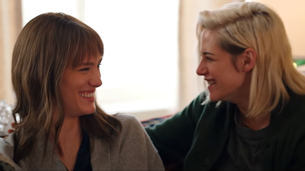 Mackenzie Davis, Kristen Stewart