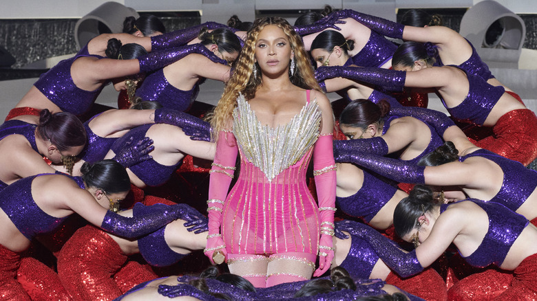 Beyoné pink dress 