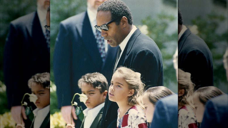 O.J. Simpson with his kids