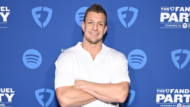 Rob Gronkowski arms crossed