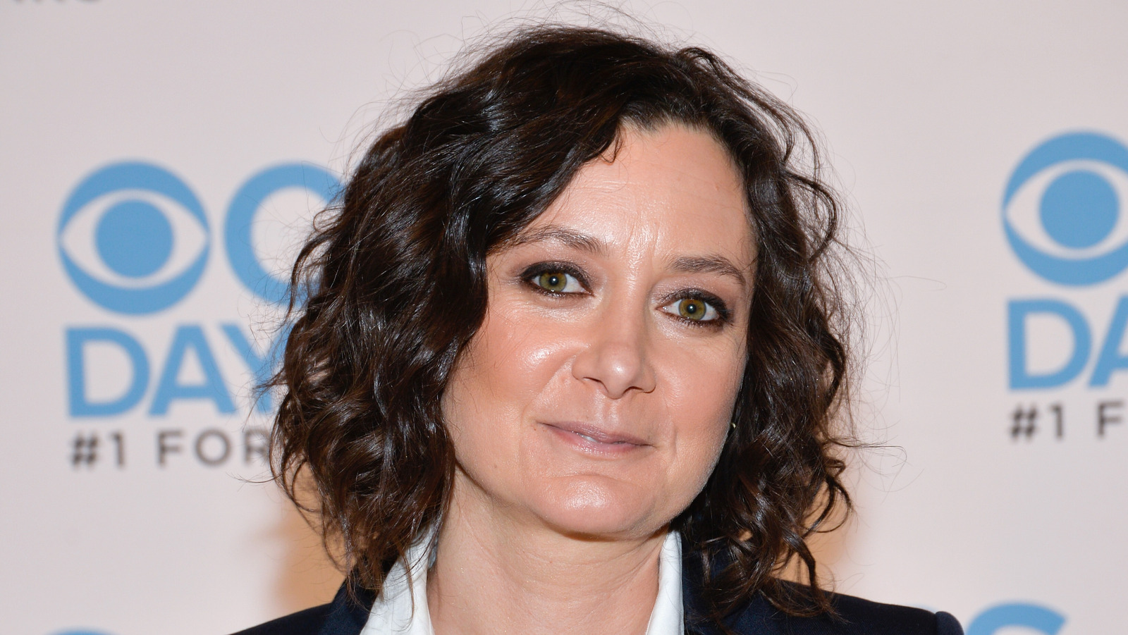 The Stunning Transformation Of Sara Gilbert Internewscast Journal