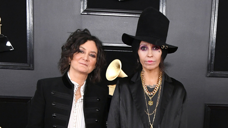Sara Gilbert and Linda Perry
