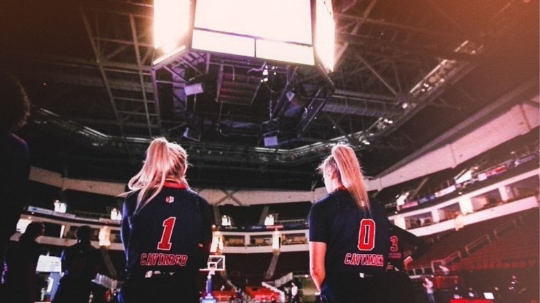 Back of the Cavinder twins in their Bulldogs uniform.