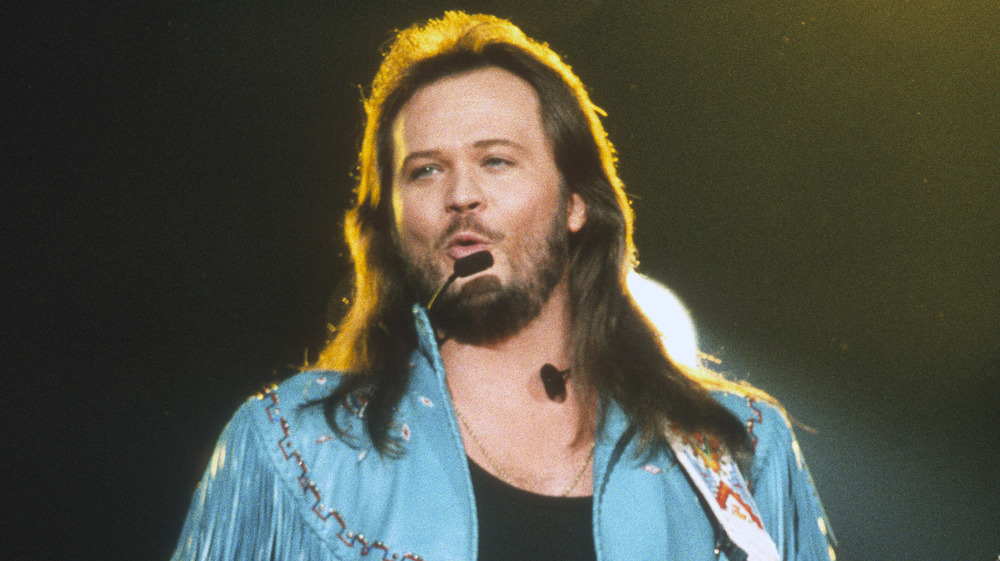 Travis Tritt performing during Super Bowl XXVIII's halftime show