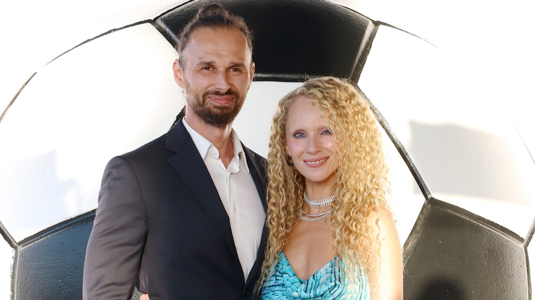 Michal Szymanski and Juno Temple at the season 4 premiere of Apple TV's "Ted Lasso"