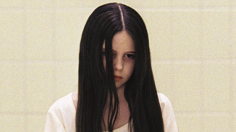 Daveigh Chase in "The Ring"