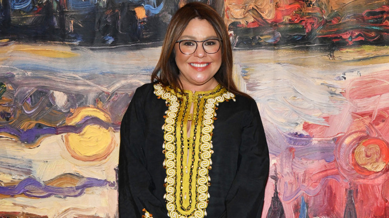 Rachael Ray posing at an exhibition
