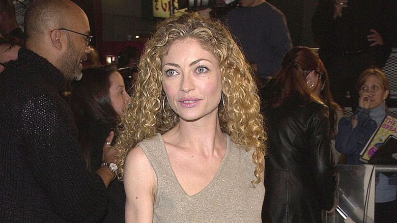 Rebecca Gayheart curly hair