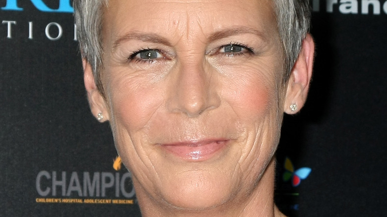 Jamie Lee Curtis poses