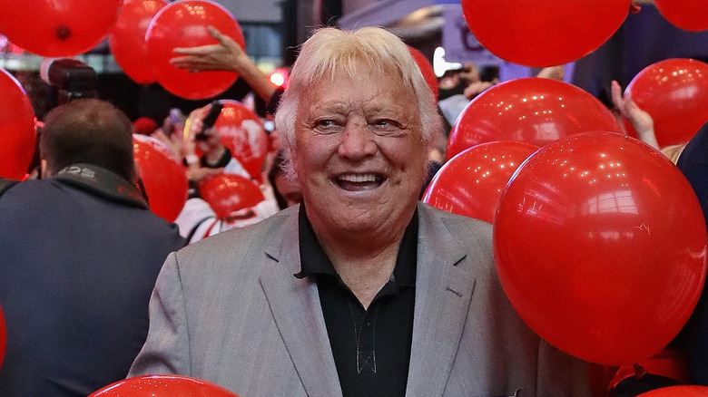 Bobby Hull laughing red balloons