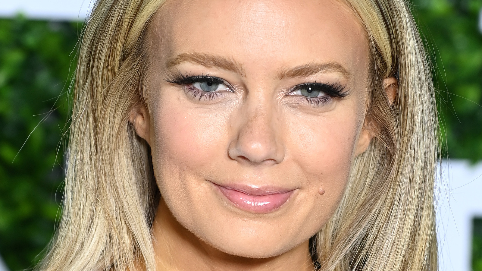The Tragic RealLife Stories Of These Young And The Restless Stars