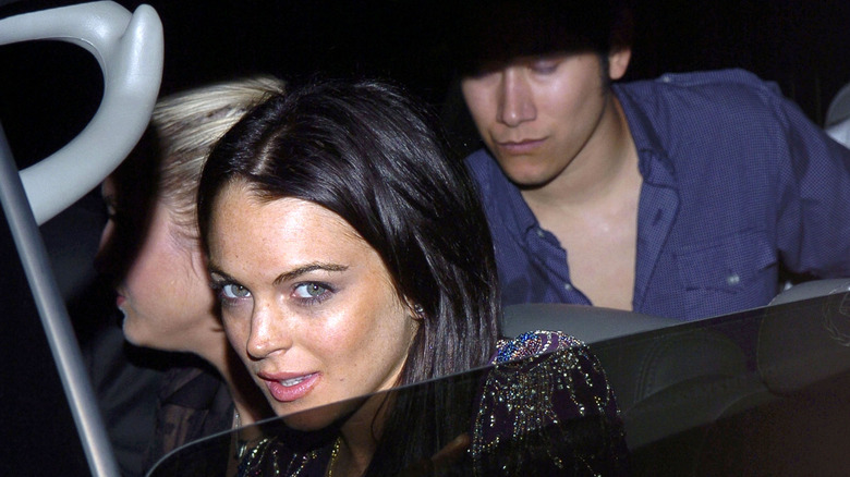 Lindsay Lohan in car