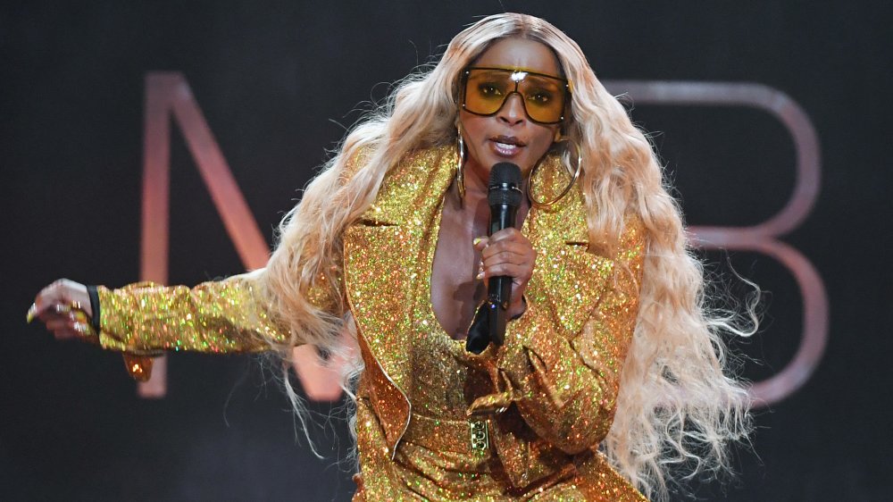 The Tragic Real-Life Story Of Mary J. Blige