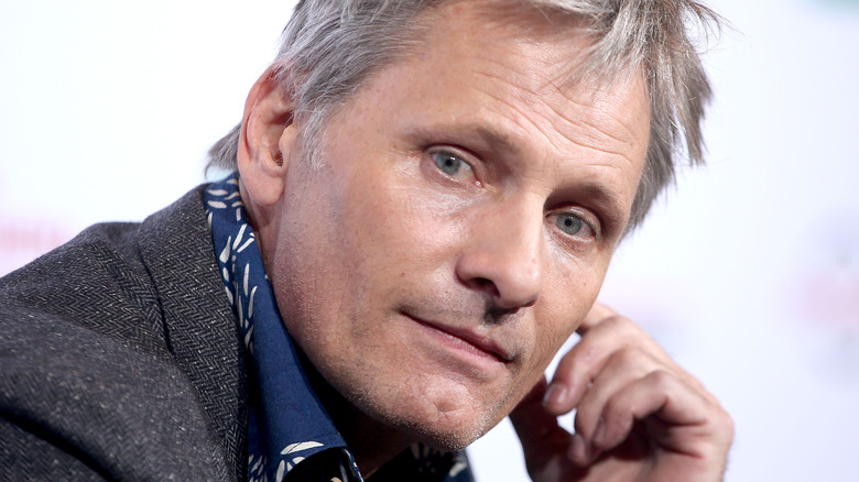 Viggo Mortensen posing 