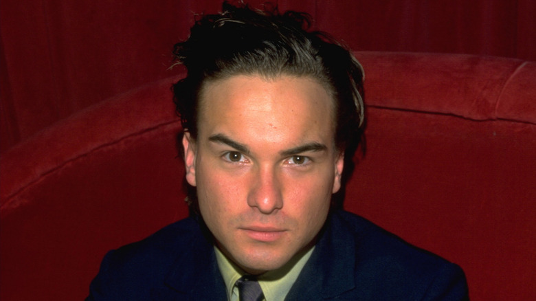 Johnny Galecki posing for cameras