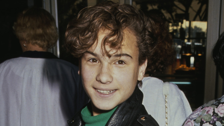 Young Johnny Galecki smiling