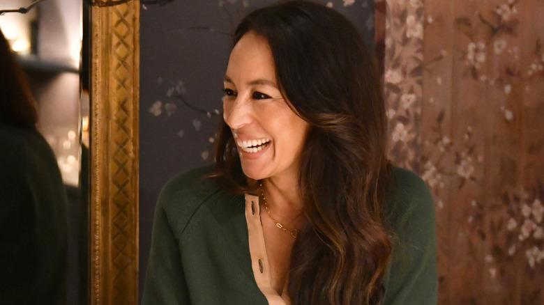 Joanna Gaines posing for cameras