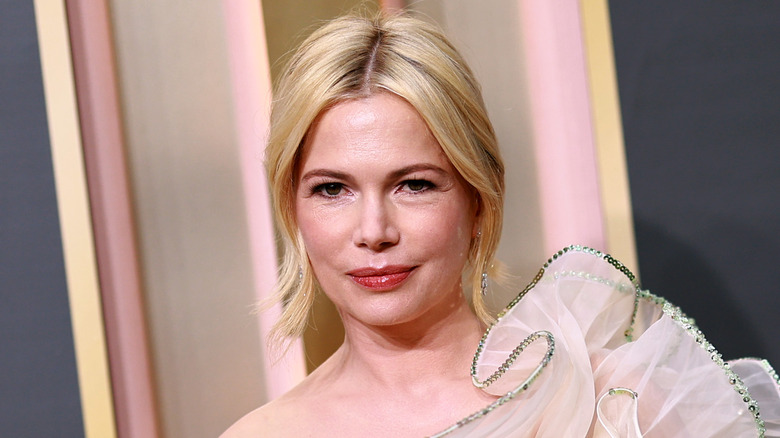 Michelle Williams smiling