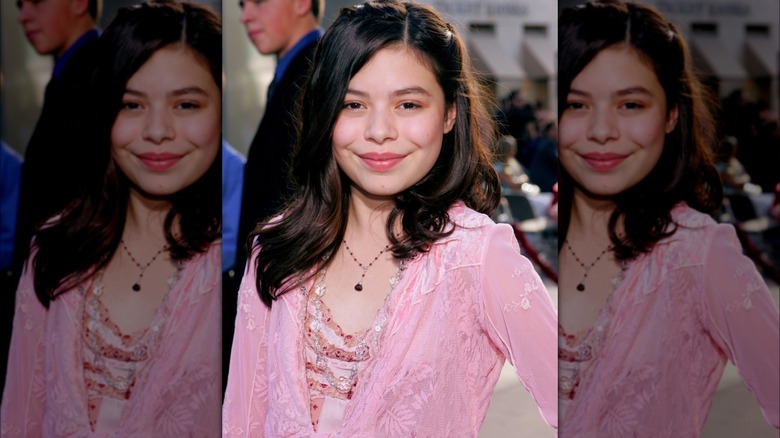 Miranda Cosgrove younger 