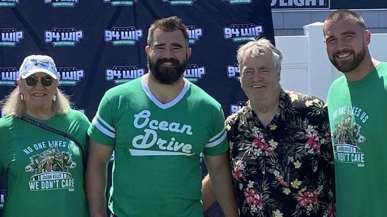 The Kelce family smiling together