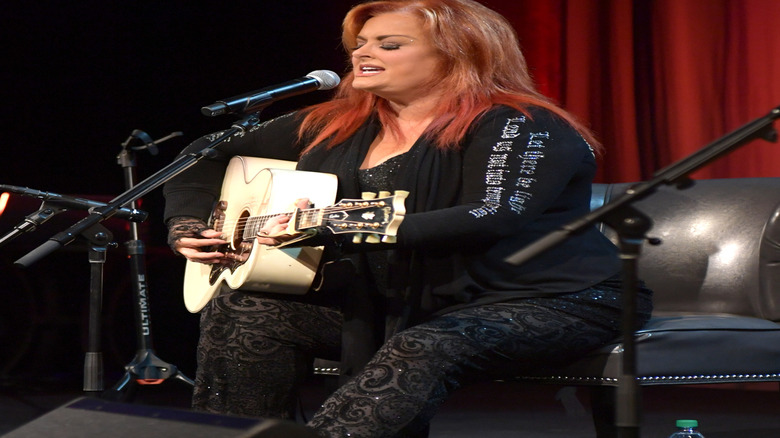 Wynonna Judd singing