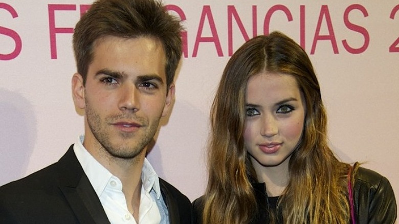 Marc Clotet and Ana de Armas posing together