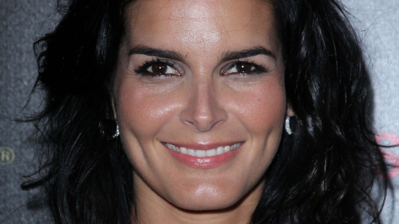 Angie Harmon at the 2012 Gracie Awards