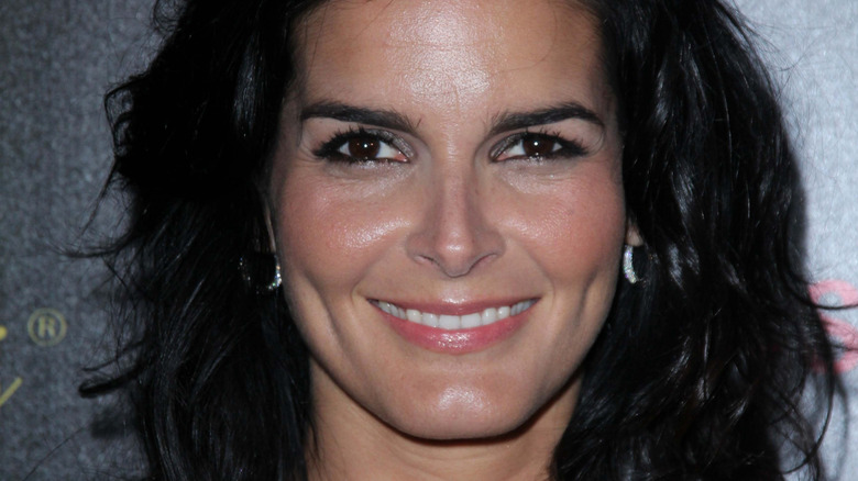 Angie Harmon at the 2012 Gracie Awards
