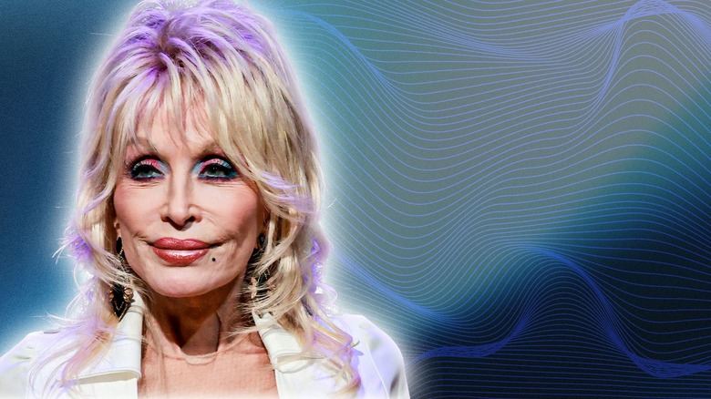 Dolly Parton smiling
