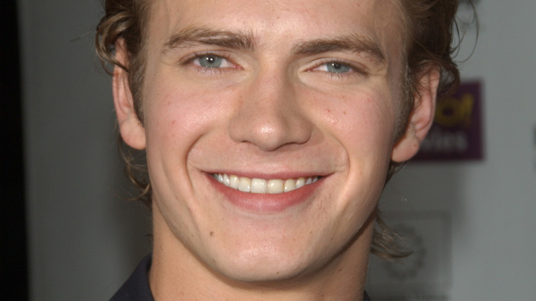 Hayden Christensen, smiling, 2003 photo 