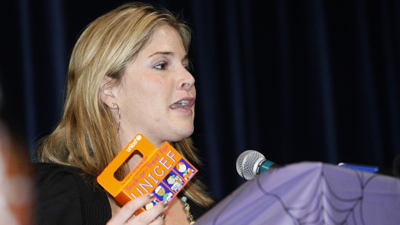 Jenna Bush speaking in 2007