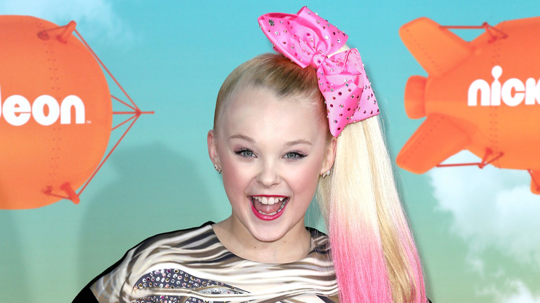 The Transformation Of JoJo Siwa From Childhood To 18 Years Old - Big - How Old Is JoJo Siwa? Dancer, Singer, Star—And Still So Young