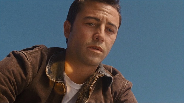 Joseph Gordon-Levitt in Looper