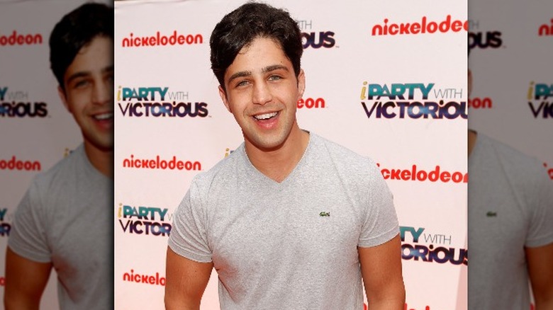 Actor Josh Peck arrives for the Nickelodeon's "iParty With Victorious" Summer Party