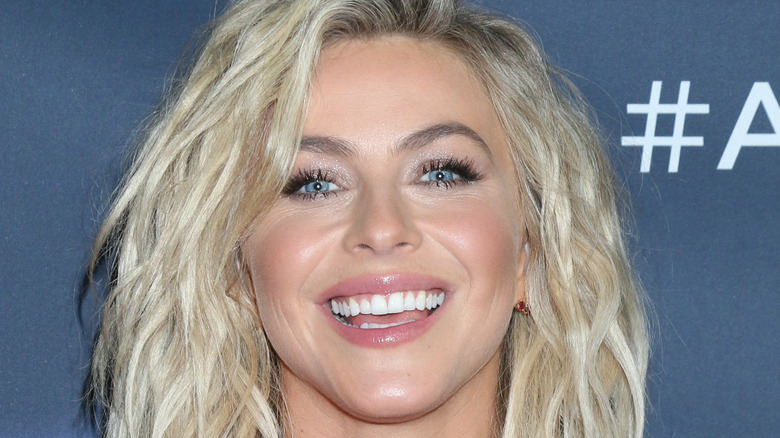 Julianne Hough smiling