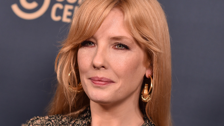 Kelly Reilly posing
