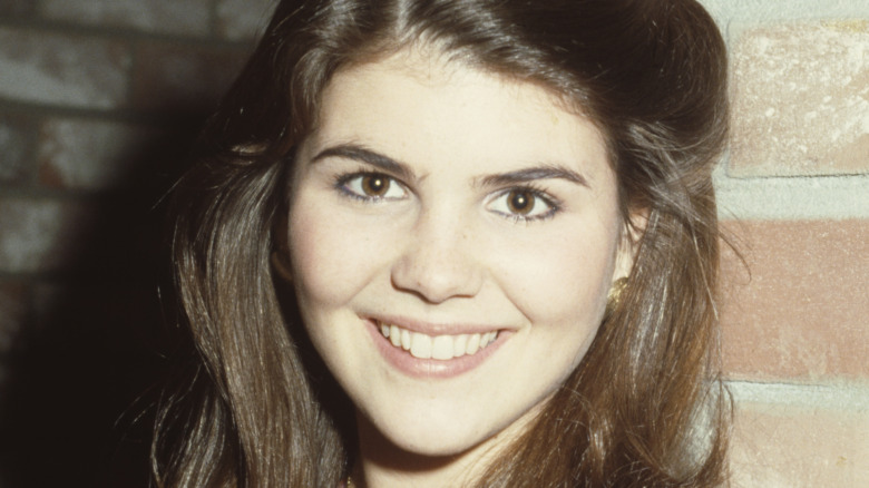 Lori Loughlin smile in 1980