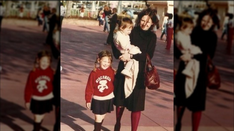 Zooey and Emily Deschanel with their mother, Mary Jo