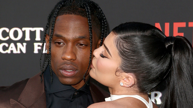 Kylie Jenner kissing Travis Scott