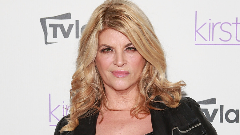 Kirstie Alley posing