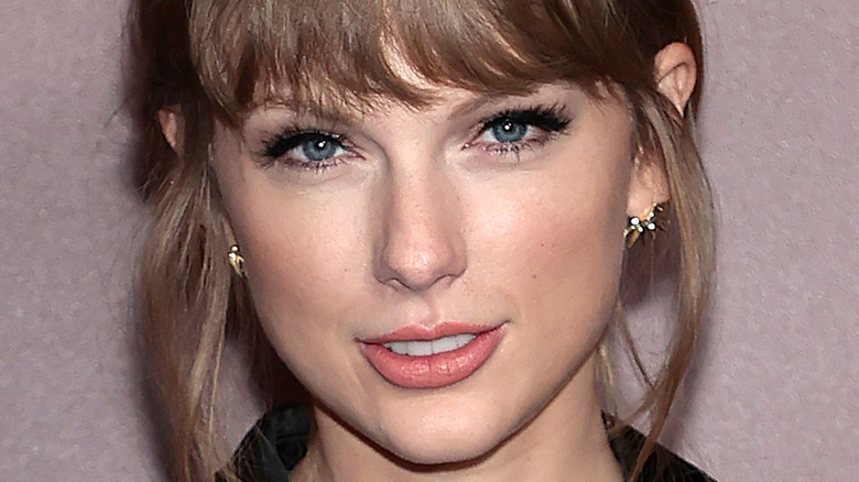 Taylor Swift smiling