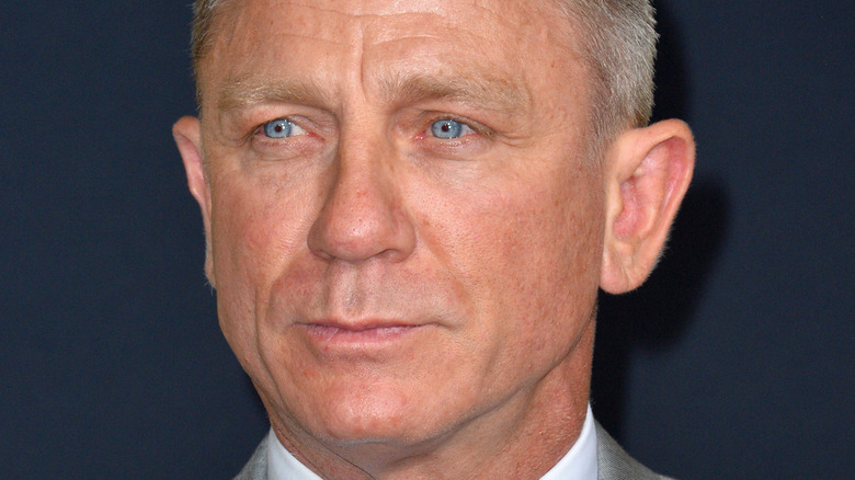 Daniel Craig at the "Knives Out" premiere