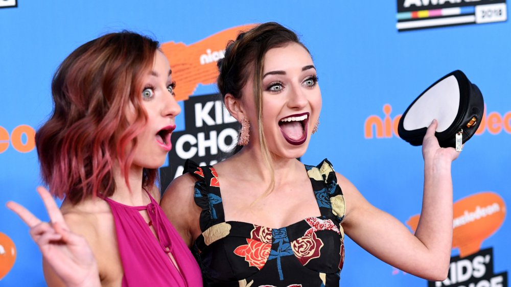 brooklyn and bailey mcknight nickelodeon kids choice